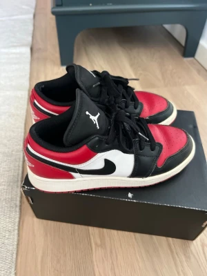 Jordan skor - .