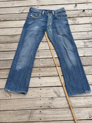Diesel jeans  - Jeans från diesel Se bild för mått   Bara att fråga om du har några andra funderingar😊