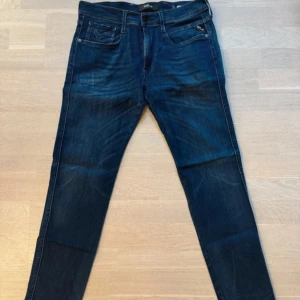 Replay Jeans  - Replay jeans | Storlek: 33/34 | skick 9/10 | Nypris ca 1500 mitt pris 100 | Dm vid frågor och funderingar | 