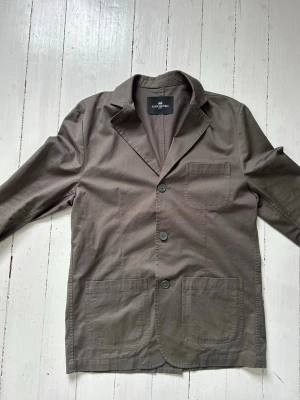 John Henric blazer herr - Endast använd 2 ggr, nyskick. Storlek S. Blazer/Kavaj. 