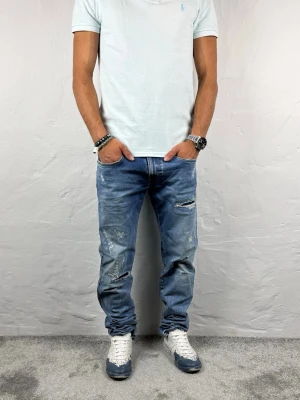 Replay jeans  - Ett par riktigt snygga jeans från Replay i storlek W31 L34 i modellen Anbbas Hyperflex 