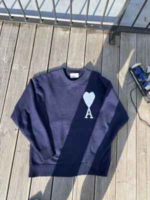 Ami Paris tröja - Ami Paris tröja i fint skick
