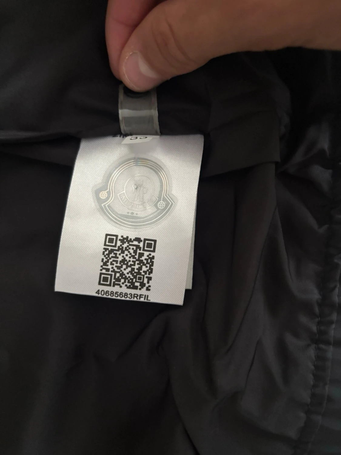 Svart vindjacka från Moncler - 5