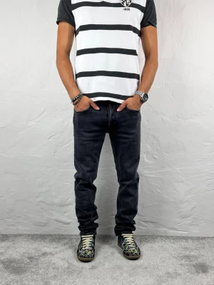 Replay jeans  - Ett par riktigt snygga jeans från Replay i storlek W31 L30 i modellen Grover 