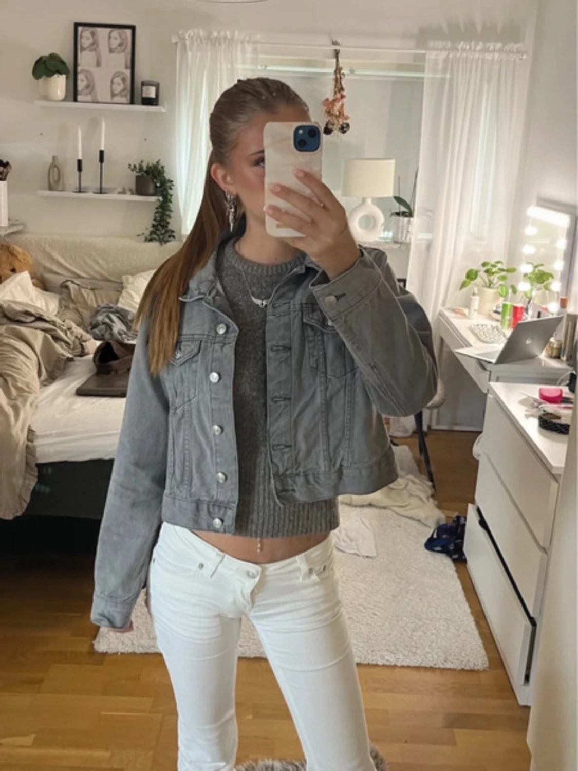 Grå jeansjacka