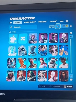 Säljer mitt konto jag har tröttnat på spelet o försöjer köpa nytt  - Säljer ett Fortnite-konto jag tar swish pris kan diskuteras har över 140 skins, 
