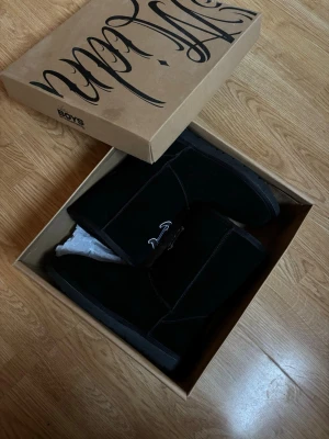 Tuttolente Uggs - Size 8.5 / 42