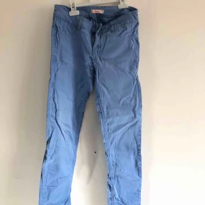  - Sommarbyxor 🖲 kan mötas upp i Jönköping annars står köparen för frakten