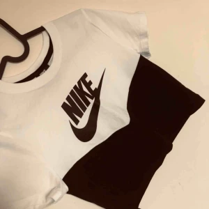  - Fraktar via postnords blå påse eller möts upp i Sundbyberg, Rissne eller Stockholm city