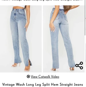 Tall Jeans med slit - Dessa fina byxor från Pretty little thing med slit är aldrig använda, bara provade. Dom har tall modell. Originalpris 300kr