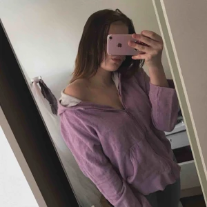  - Kofta Ljuslila Storlek xs