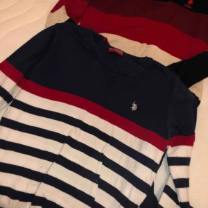 - USPA tröja mycket fint skick, storlek L men passar M/S