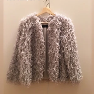  - Very good condition  Färg: grå Storlek: S 