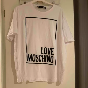  - Köptes för 1300kr på emporia, använd 1 gång. Pris kan diskuteras vid snabb affär