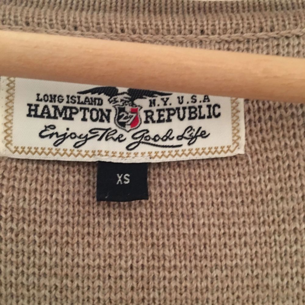 Hampton republic kofta beige. | Plick Second Hand