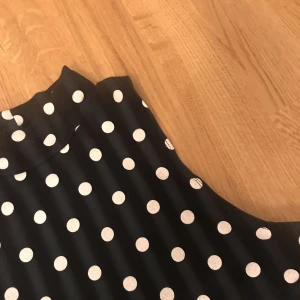  - Crop top köpt i USA vet inte vilken brand!