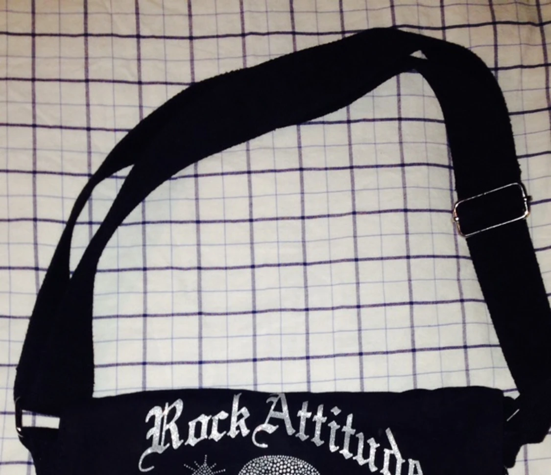 Köpt i Paris, använd 4-5 gånger