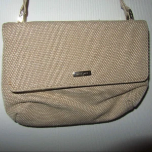  - Mini shoulder bag 