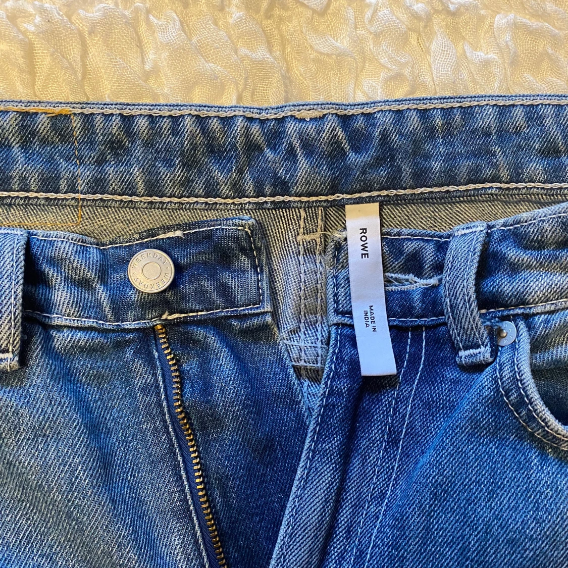 ROWE jeans från WEEKDAY - 91