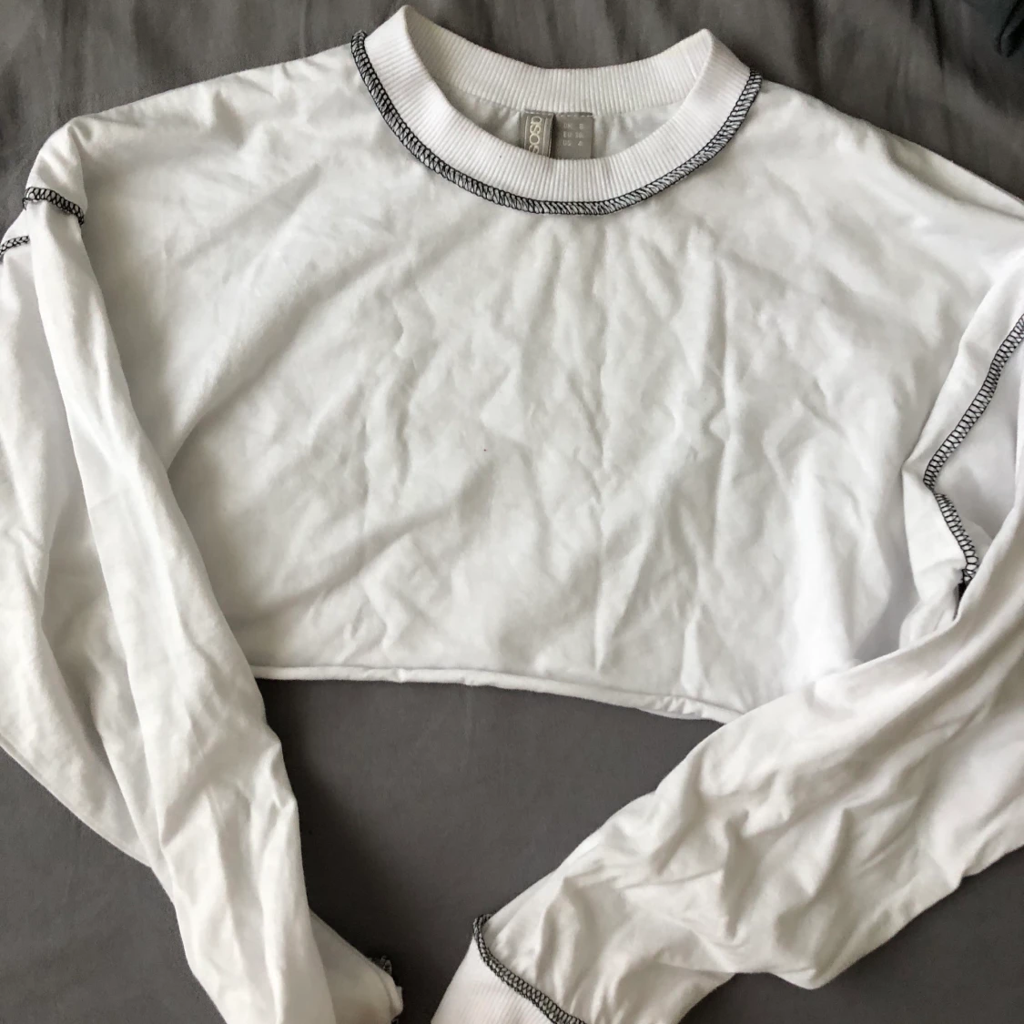 Väldigt croppad tröja