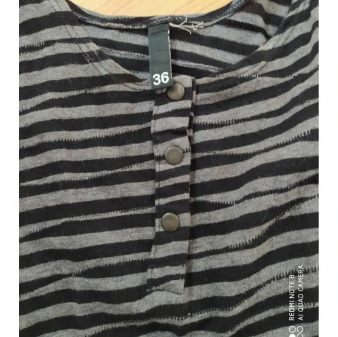 Figurnära HM klänning - 90