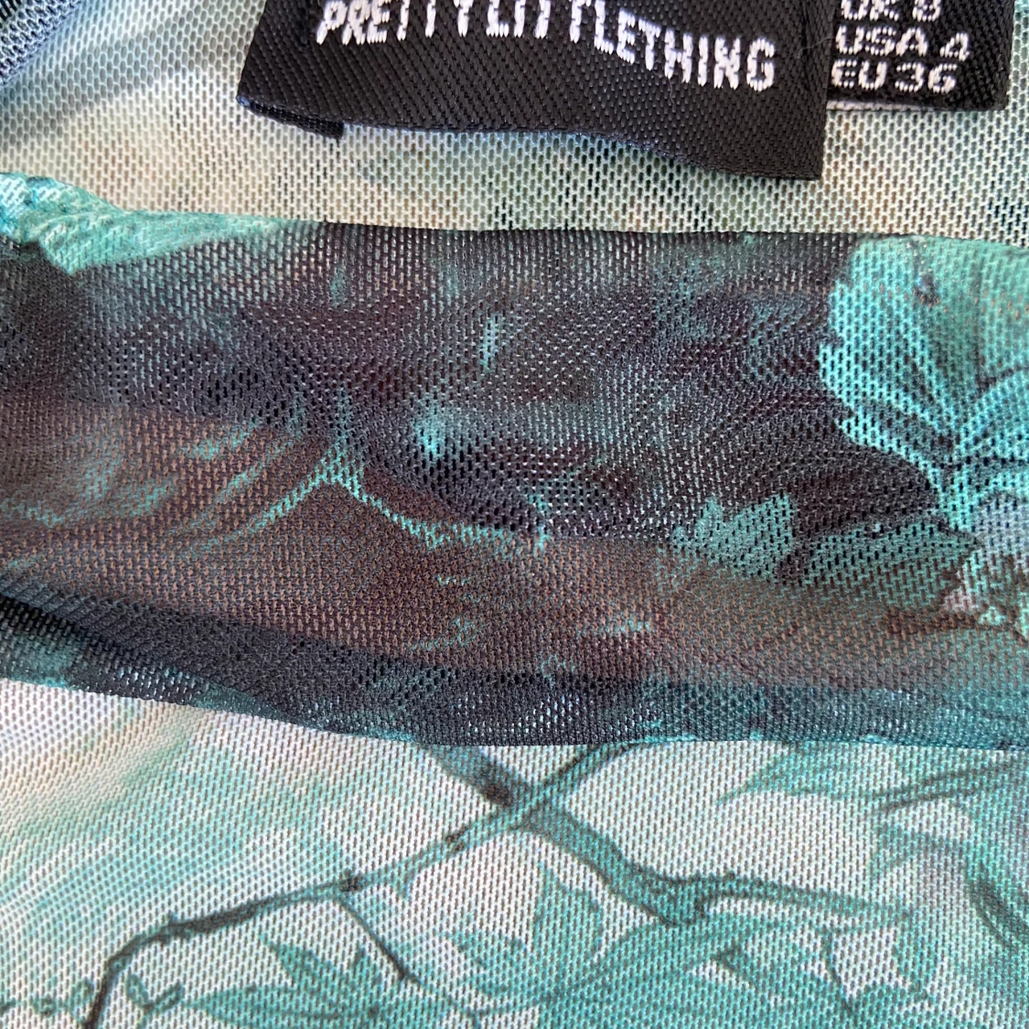 helt ny pretty little thing topp - 90