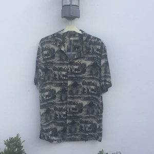 Skjorta från Mango stl M - Casual skjorta från Mango i storlek L.