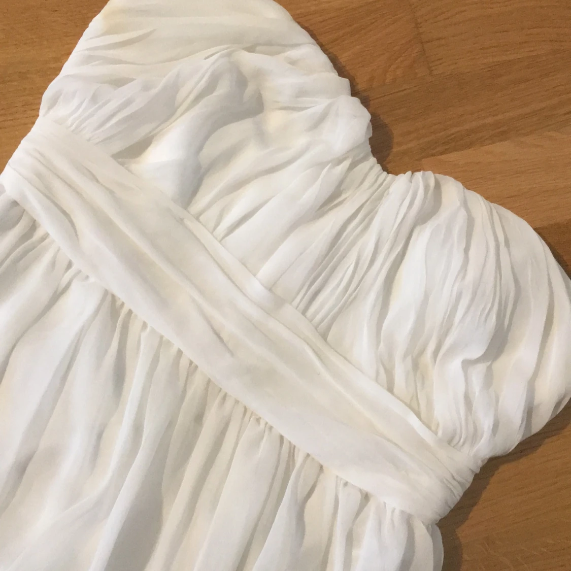 Vit fin klänning från Ginatricot - 90