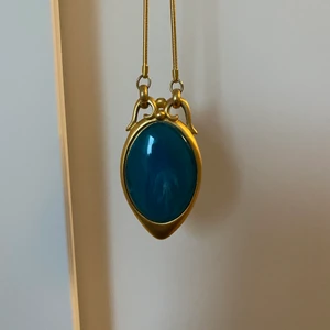 Thailändsk medaljong - Väldigt intressant thailändskt halsband med medaljong, fri frakt✨