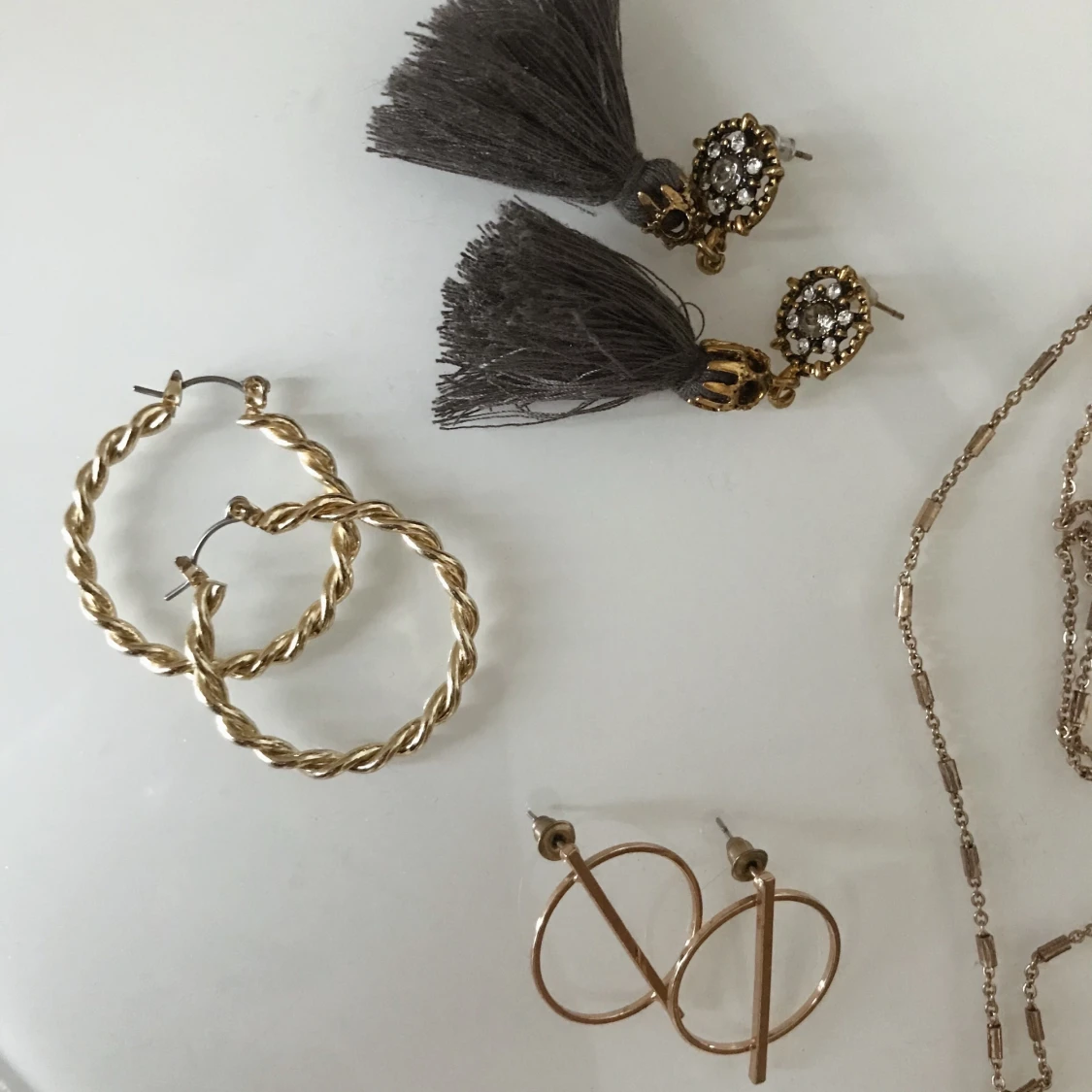 Oanvända smycken  - 91