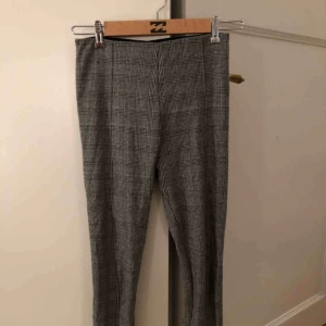  - Leggins från Zara