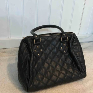  - Skonsamt andvänd väska 