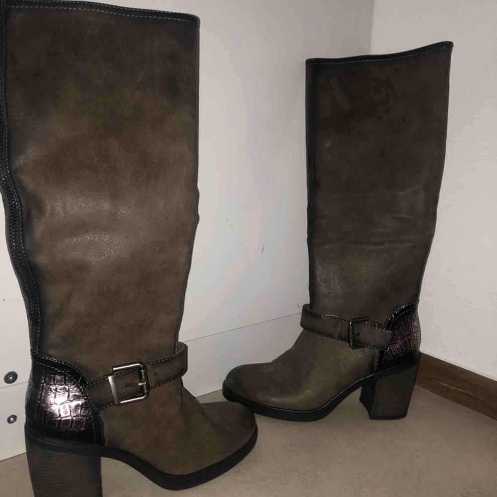 Snygga graceland boots i storlek | Plick Second Hand