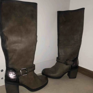  - Snygga graceland boots i storlek 38. Oanvända då storleken ej passa mig. Nypris 800kr. Säljer dem för 400kr.