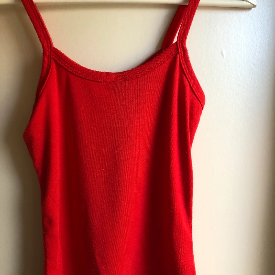 Rött Adidas linne - 91