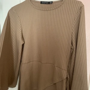 Topp - Jättefin topp. Strl XS. 