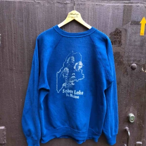  - Vintage tjocktröja med slitet tryck. 70/80-tal. 