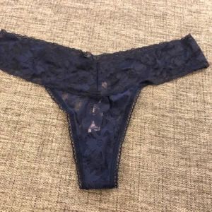  - Super snygga Nya oanvända Victoria secret trosor Tyvärr fel storlek. 