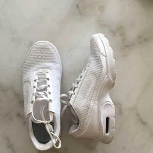  - Säljer pga försmå. Använda fåtal gånger