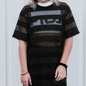  - Klänning från Bikbok!! Använt 1 gång så i väldigt fint skick! Köparen står för frakt:) 