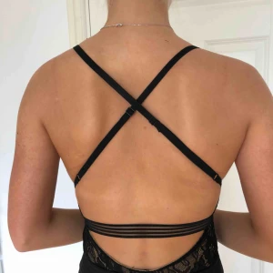  - Supersnygg body från Madlady! Säljer då den aldrig kommit till användning och är därför som ny, endast testad. Frakt tillkommer🙂