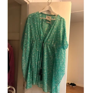  - Strandklänning från Lindex 