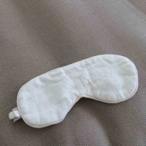  - Sovmask i bomull/linne från Zara Home  Oanvänd, hel, ren, fräsch. Från djur- och rökfritt hem.