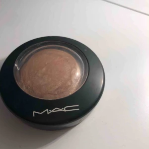  - Mac highlighter soft & gentle Som ny använd någon gång Står ej för frakt