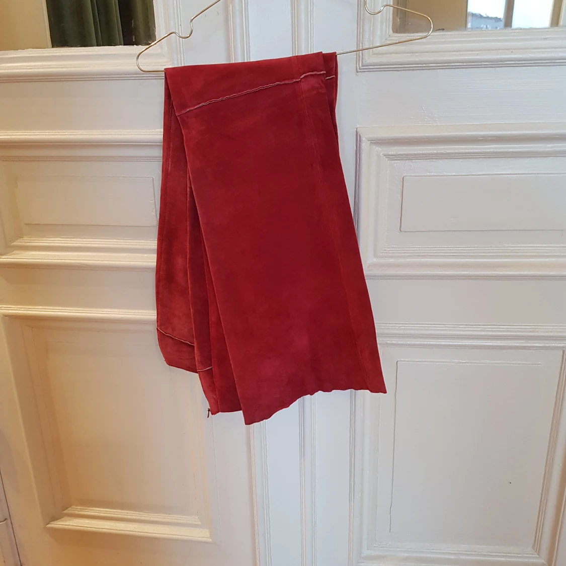 Röda mockabyxor stl 36-38 - 90