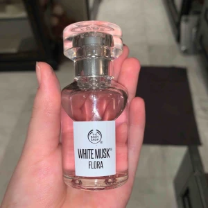  - Perfym från the body shop. Köpt för 75 kr