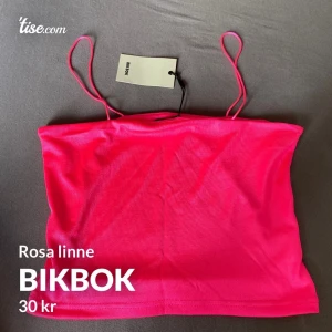 Rosa linne Stl S - Säljer denna linnet från bikbok nypris 199kr prislappen kvar och den kommer i mycket bra skick 