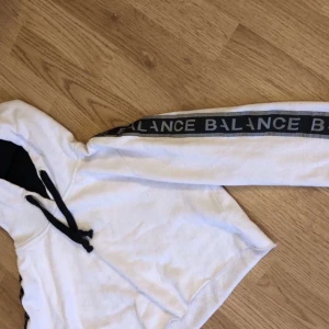 Tröja - Säljer denna fina tröja, köparen står för frakten💗