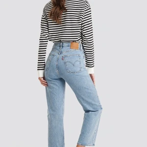 Levi’s ribcage straight ankle jeans  - Waist 27 length 27 