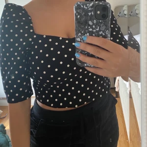 Prickig topp - Super fin aldrig använd, endast testad. 